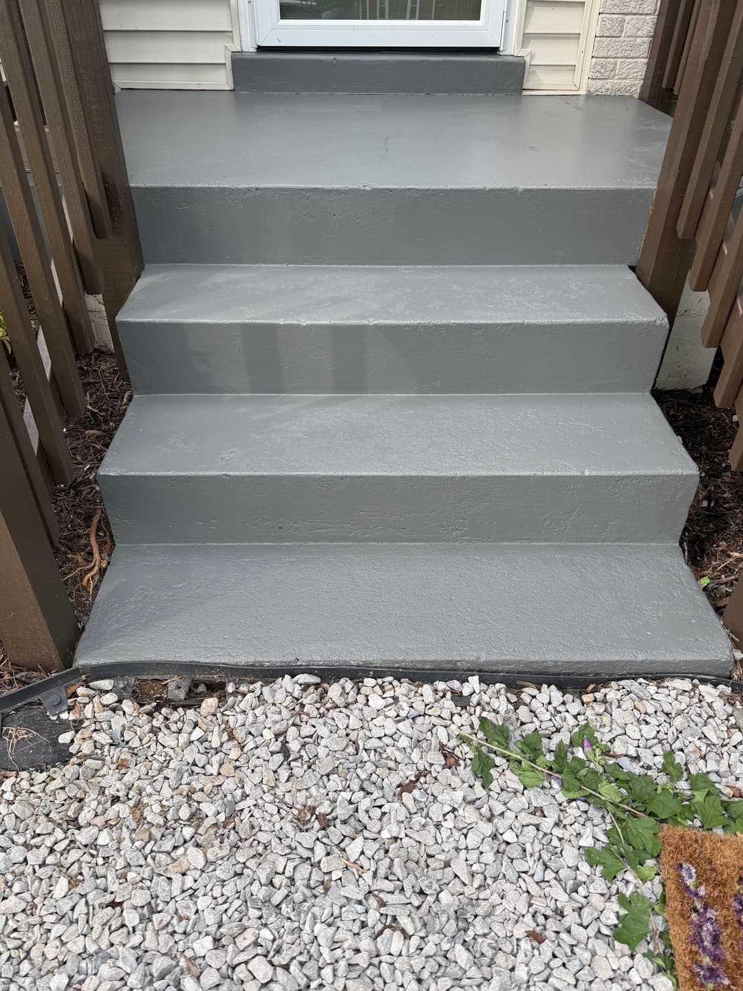 Grey painted front porch steps, McGinnis Dr, Inglewood