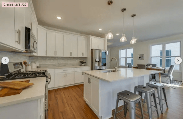 Cabinet Painting vs. Cabinet Replacing: Cost, Timeline & What Makes Sense